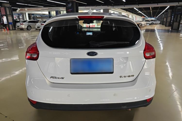 Used Ford Focus 2018 Hatchback Classic 1.6L Automatic Trendy SmartDrive Edition