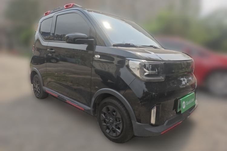 Used Wuling Hongguang MINIEV 2022 GAMEBOY 200km Play Edition with Lithium Iron Phosphate Front Right 45 Deg