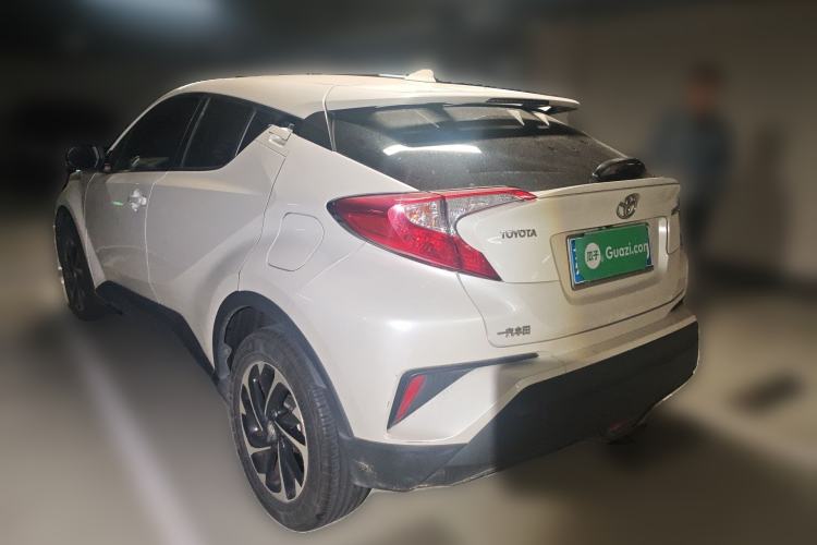 Used Toyota IZOA 2018 2.0L Yichi Edition China V Standard Rear Left 45 Deg