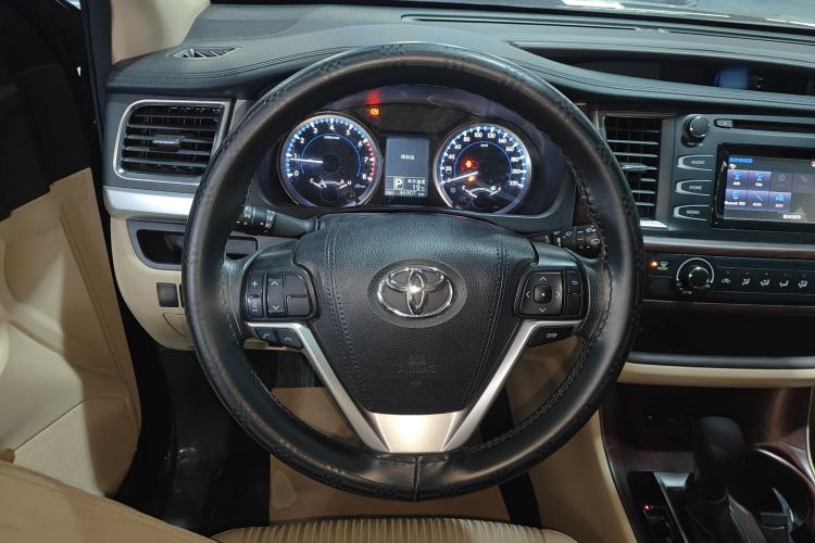 Used Toyota Highlander 2018 2.0T Four-Wheel Drive Elite Edition 7 Seats China V Standard