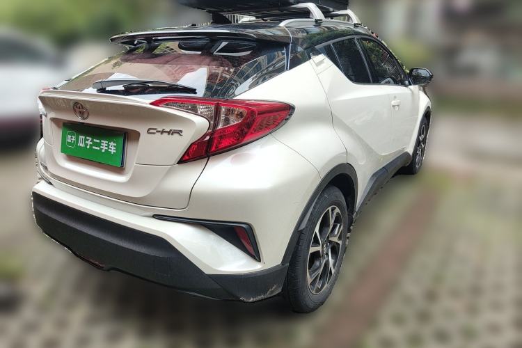 Used Toyota C-HR 2020 2.0L Leading Edition Rear Right 45 Deg