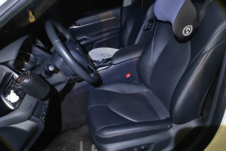 Used Toyota Camry 2021 2.0G Luxury Edition Left Front Seat