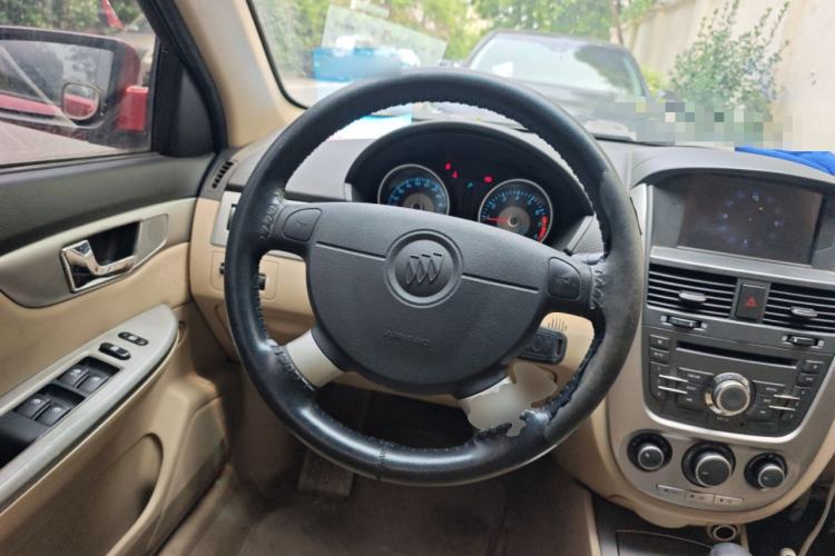 Used Buick Excelle 2011 1.6LX-AT
