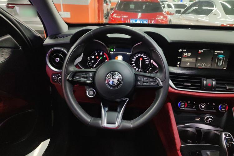 Used Alfa Romeo Stelvio 2021 2.0T 280HP Luxury Edition
