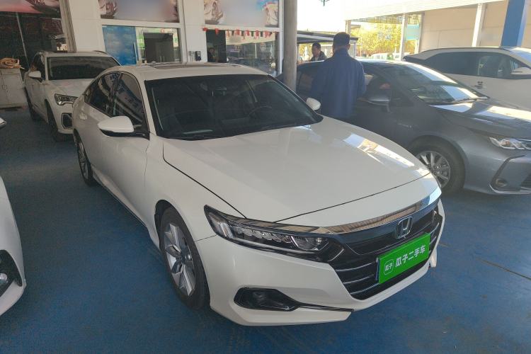 Used Honda Accord 2022 260TURBO Luxury Edition Front Right 45 Deg