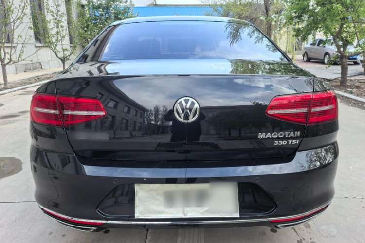 Used Volkswagen Magotan 2019 330TSI DSG Leading Model China VI Standard
