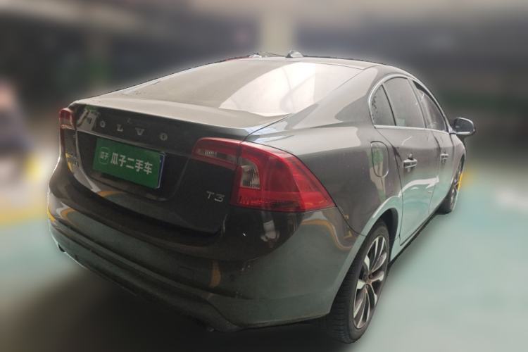 Used Volvo S60 2018 S60L T3 Smart Progress Edition Rear Right 45 Deg