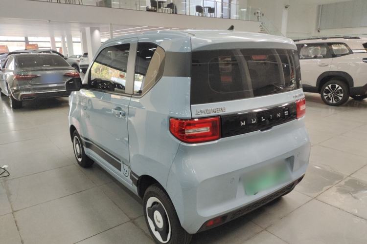 Used Wuling Hongguang MINIEV 2022 Easy Version Lithium Iron Phosphate
