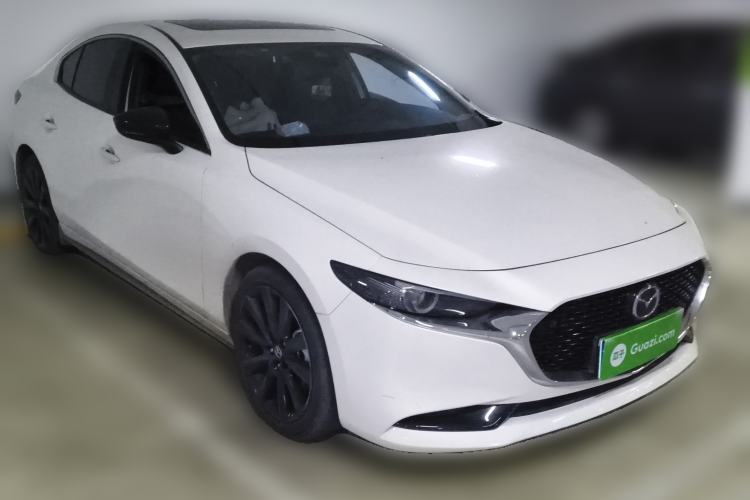 Used Mazda 3 Axela 2022 2.0L Automatic Zhiyao Edition Front Right 45 Deg