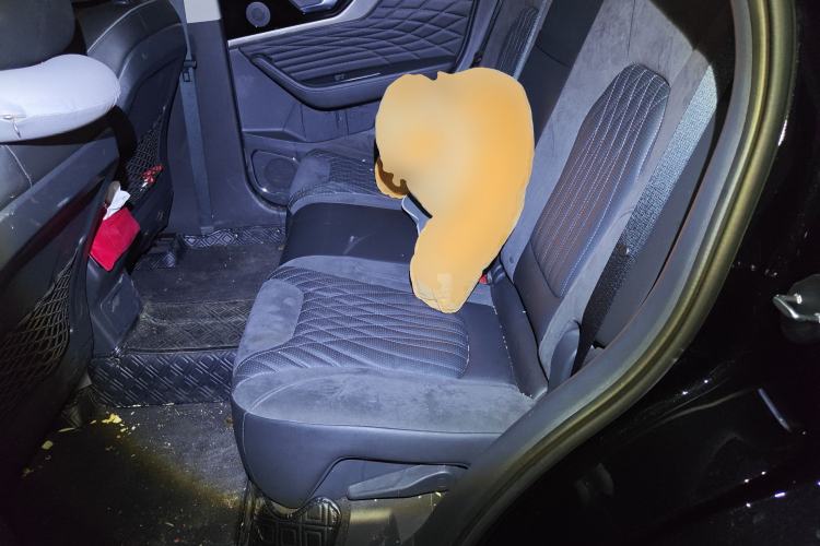 Used Hongqi HS5 2022 Revised Version 2.0T Smart Connect Flagship Edition
