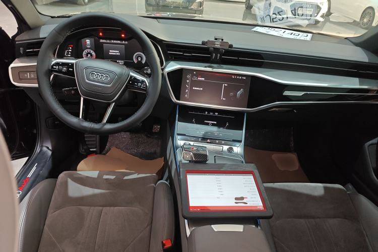 Used Audi A6L 2023 Revised 45 TFSI Prestige Dynamic Edition
