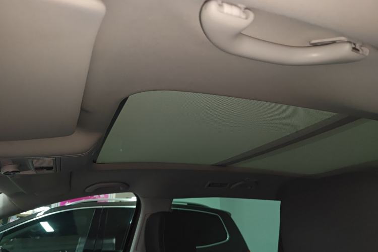 Used Volkswagen Sharan 2018 Revised Version 380TSI Comfort Edition 6-Seater
