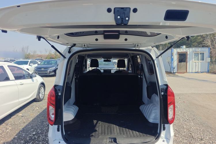 Used Wuling Hongguang New Energy 2024 All-Electric Model 300KM Practical Version