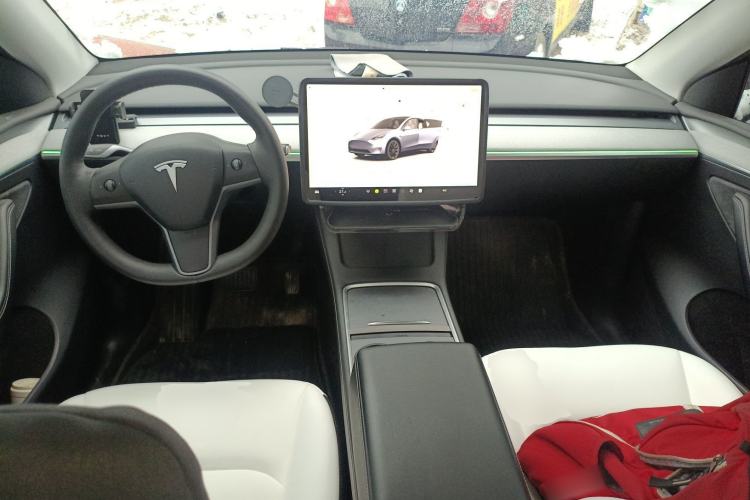 Used Tesla Model Y 2024 Rear-Wheel-Drive Version
