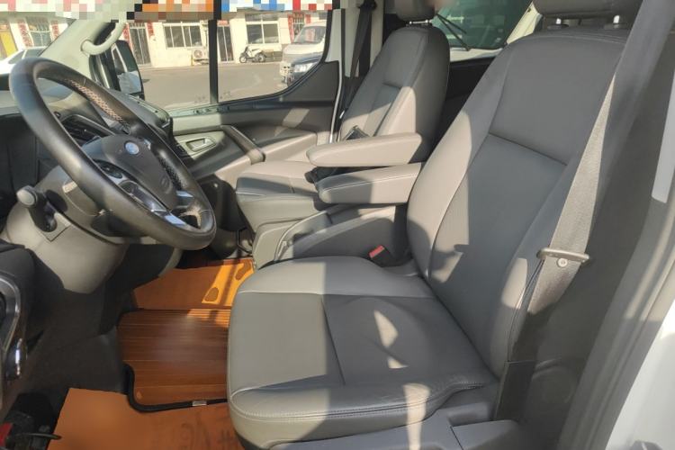 Used Ford Tourneo Custom 2020 2.0T Automatic Elite Version China VI Standard
