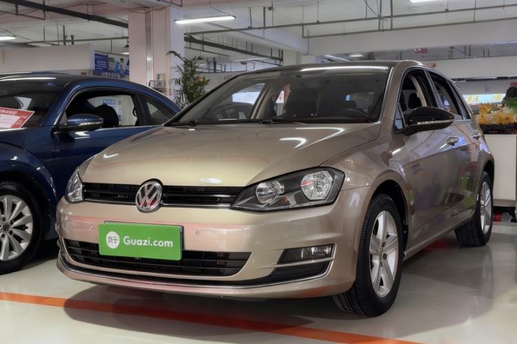 Used Volkswagen Golf 2017 230TSI Automatic Comfort Edition – Celebrating Milestone of One Million Units
