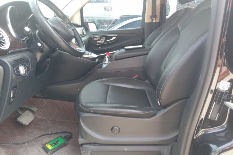 Used Mercedes-Benz V-Class 2020 V 260 Avantgarde Edition
