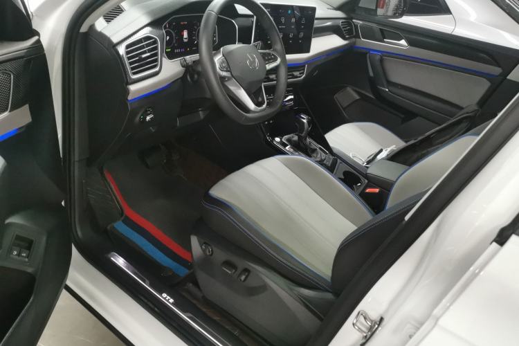 Used Volkswagen Tayron GTE Plug-in Hybrid 2023 280TSI Luxury Plus Advanced Edition Left Front Seat