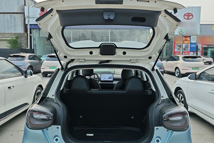 Used Dongfeng NAMMI 01 2024 430 Plus Smart+ Trunk