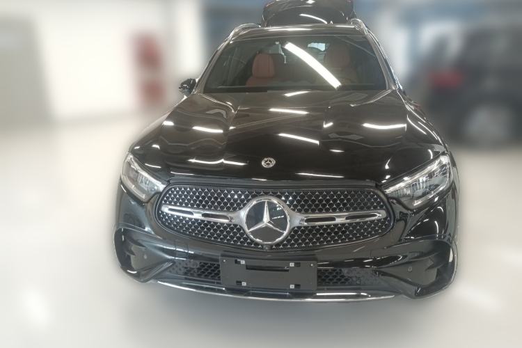 Used Mercedes-Benz GLC 2023 GLC 300 L 4MATIC Dynamic 7-Seater Front