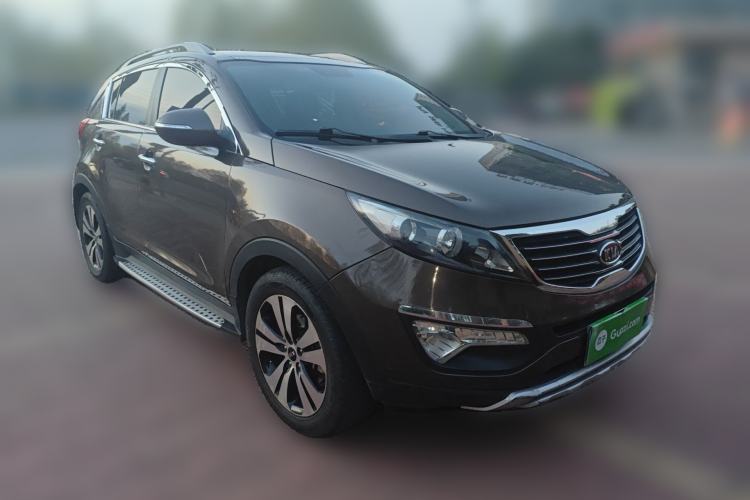 Used Kia Sportage R 2011 2.0L Automatic Two-Wheel Drive Premium Edition Front Right 45 Deg