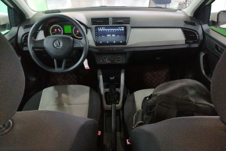 Used Skoda Fabia 2017 1.4L Automatic Car Enjoy Edition
