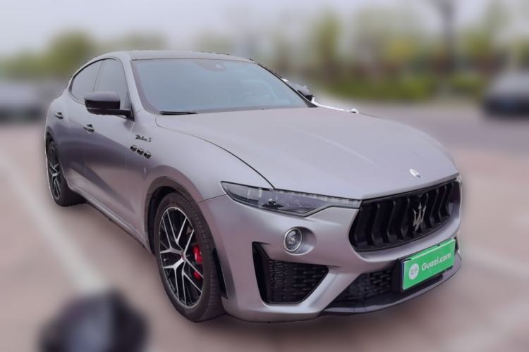 Used Maserati Levante  Front Right 45 Deg