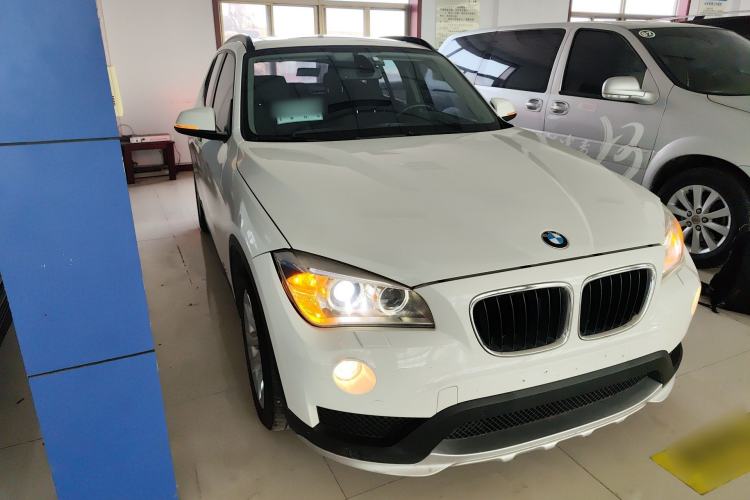 Used BMW X1 2014 sDrive18i Leading Model
