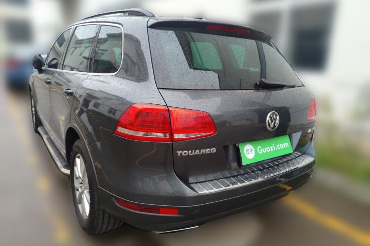 Used Volkswagen Touareg 2011 3.0 TSI High-End Version
