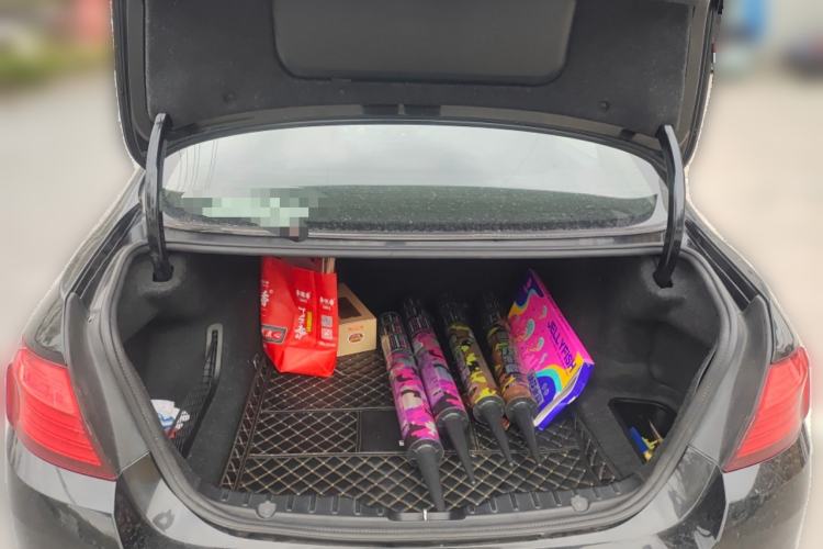 Used BMW 5 Series 2014 520Li Elegant Model Trunk