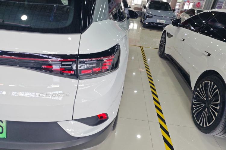 Used Volkswagen ID.4 CROZZ 2025 Pure Edition Right Rear Taillight