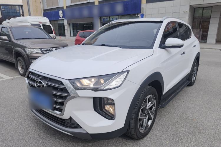 Used Hyundai Tucson 2019 280TGDi Dual-Clutch Two-Wheel Drive Smart Connect Version China VI
