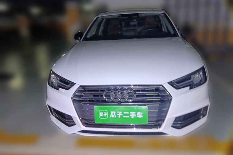 Used Audi A4L 2018 30th Anniversary Edition 45 TFSI quattro Individual Sport Edition
