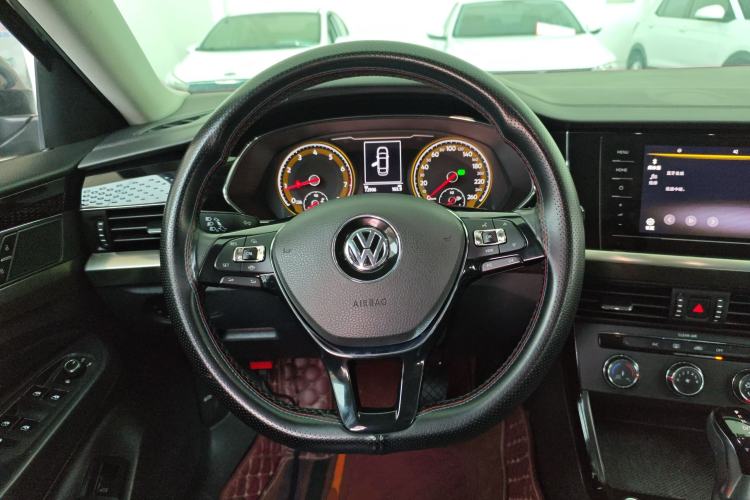 Used Volkswagen Passat 2020 280TSI Business Edition China VI Standard