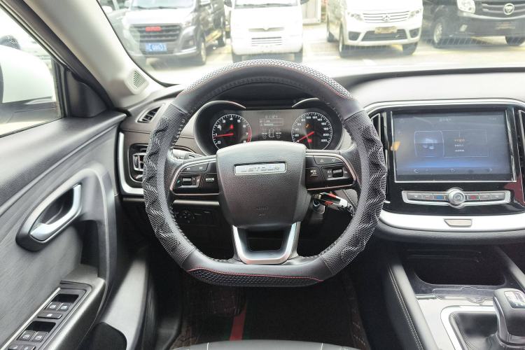 Used JETOUR X70M 2020 1.5T Manual Travel Companion Model
