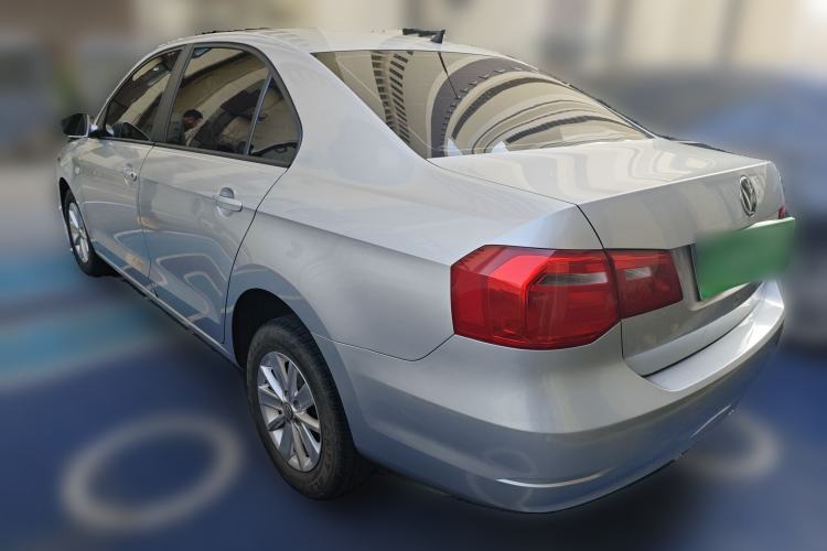 Used Volkswagen Jetta 2013 1.6L Manual Fashion Edition