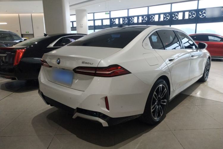 Used BMW 5 Series 2024 530Li Leading Model M Sport Package Rear Right 45 Deg