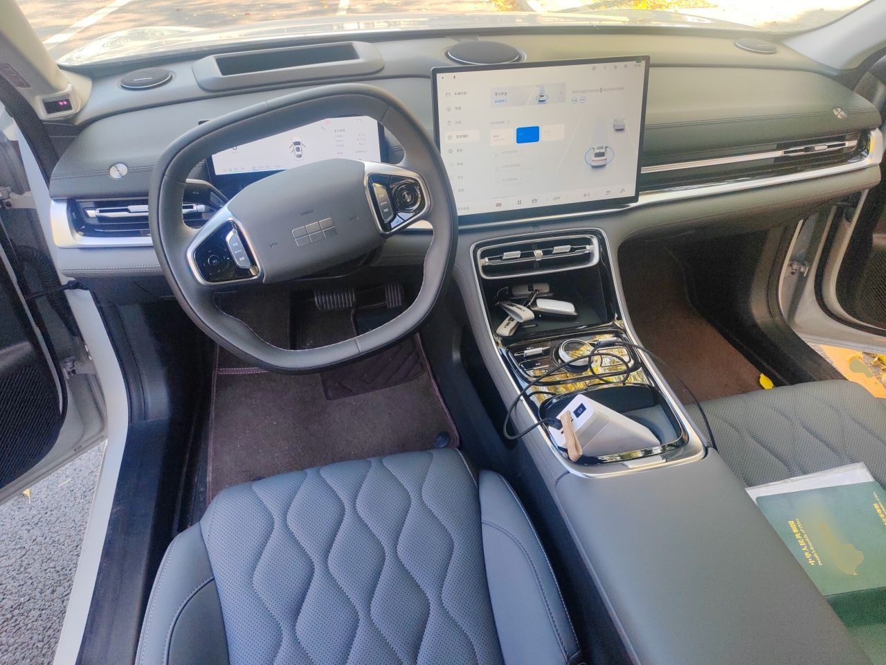 Geely Galaxy A7 2025 Model EM-i 150km Exploration+ Edition — снимка 6