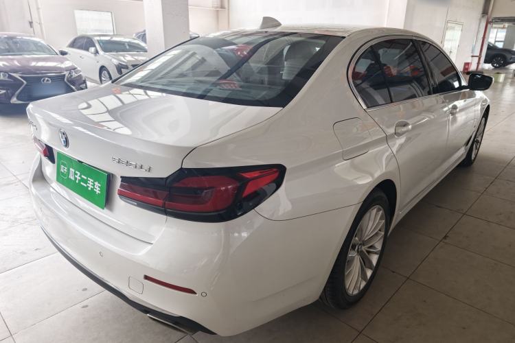 Used BMW 5 Series 2022 Restyled 525Li Luxury Package Rear Right 45 Deg