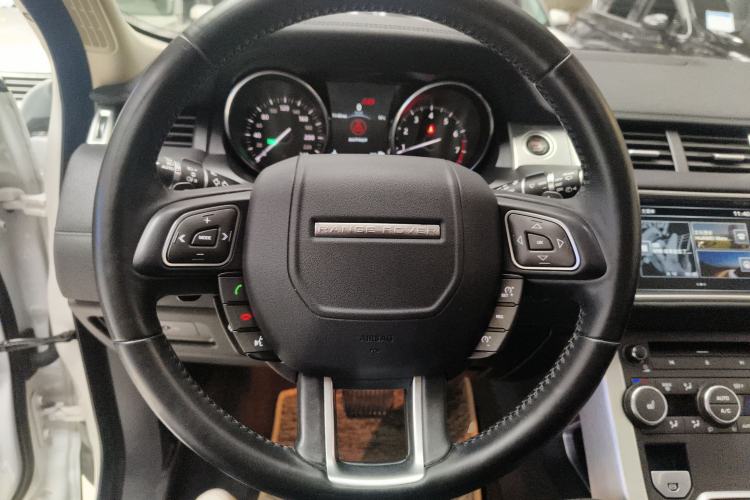 Used Land Rover Range Rover Evoque 2016 2.0T SE Smart Glow Edition
