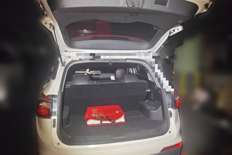 Used Baojun 510 2017 1.5L manual Comfort trim