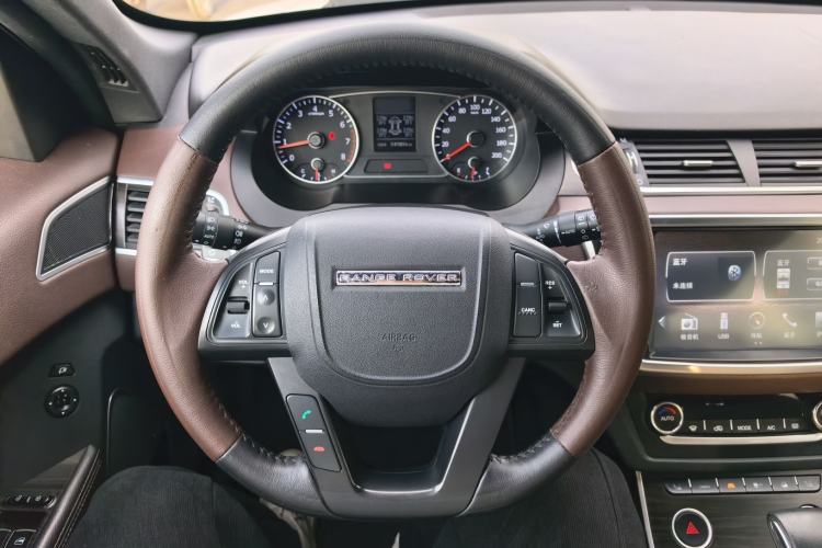 Used Land X7 2016 2.0T Panoramic Prestige Edition Steering Wheel