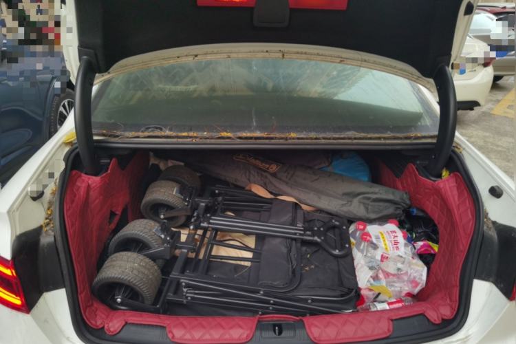 Used Audi A4L 2018 30th Anniversary Edition 40 TFSI Fashion Model Trunk