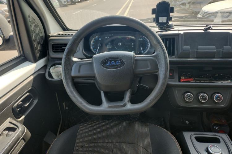 Used JAC Group Blue Cat 2023 M1 Zhongxinhang 38.64kWh Elite Edition Steering Wheel