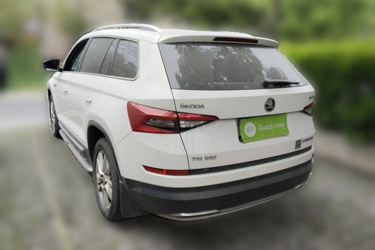 Used Skoda Kodiaq 2018 Facelifted TSI330 5-Seater Two-Wheel-Drive Luxury Enjoyment Edition Rear Left 45 Deg