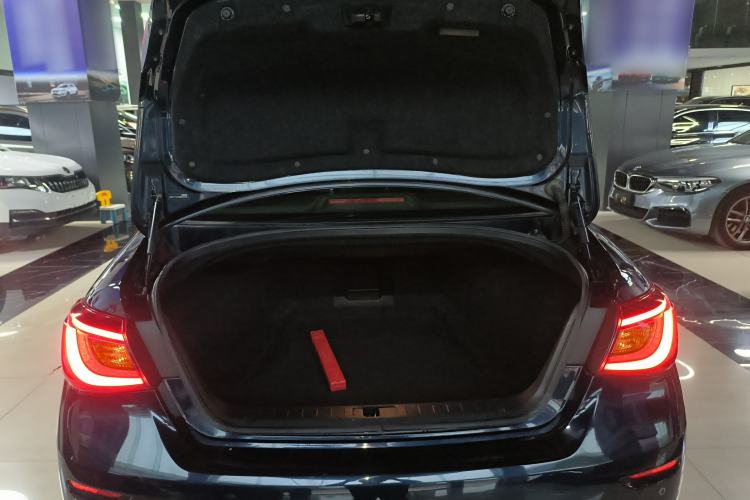Used Infiniti Q70 2015 Q70L 2.5L Enjoyment Edition Trunk
