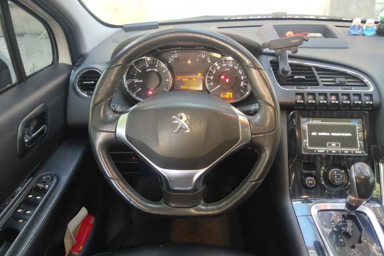 Used Peugeot 3008 2015 1.6THP Automatic Prestige Edition Steering Wheel