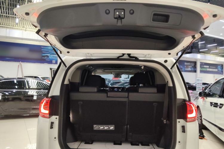 Used GAC Trumpchi M8 2023 Lingxiu Series 390T Deluxe Edition
