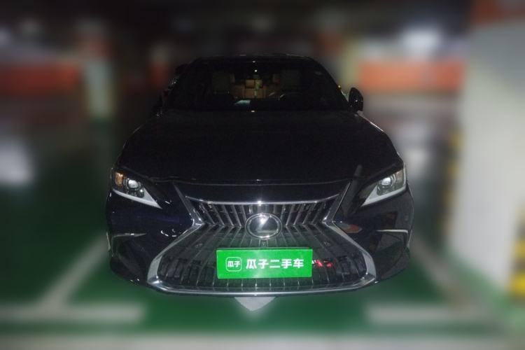 Used Lexus ES 2023 200 Excellence Edition