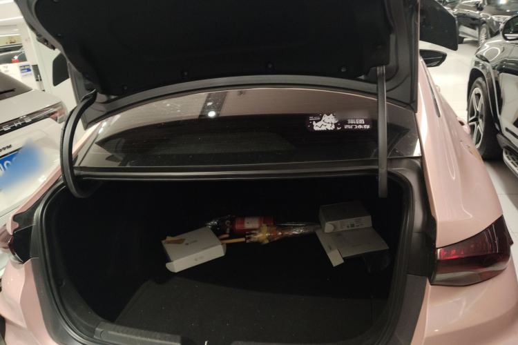 Used GAC Trumpchi EMPOW 2023 270T DCT J16 Version Trunk